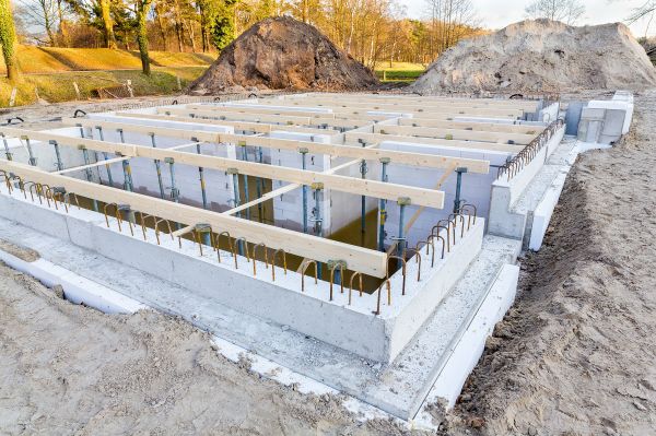 Concrete Foundation Pouring in Laguna Niguel