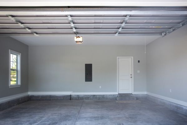 Garage Floor Installation in Laguna Niguel