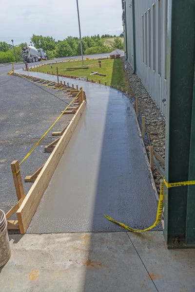 Concrete Sidewalk Paving in Laguna Niguel